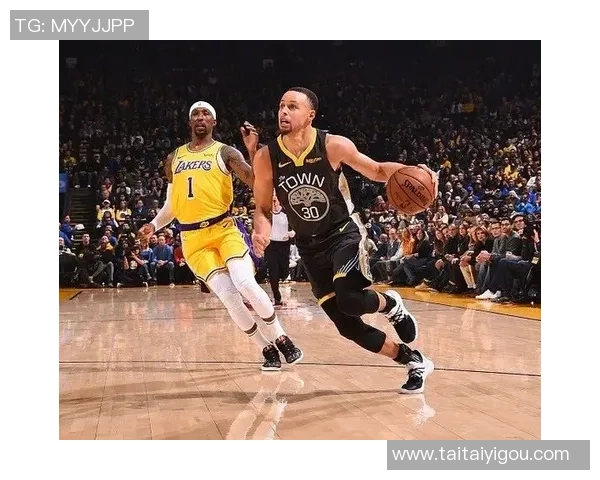 2013年湖人对战猛龙精彩回顾CCTV直播全程重温经典瞬间 2013年湖人对战猛龙精彩回顾CCTV直播全程重温经典瞬间