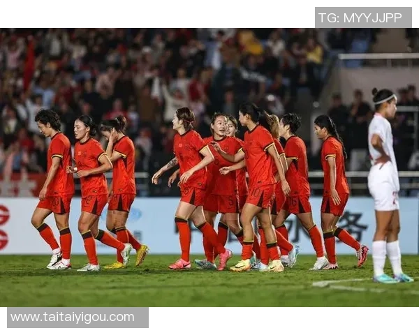 亚运会女足中国队迎战强敌全力争胜展现拼搏精神 亚运会女足中国队迎战强敌全力争胜展现拼搏精神