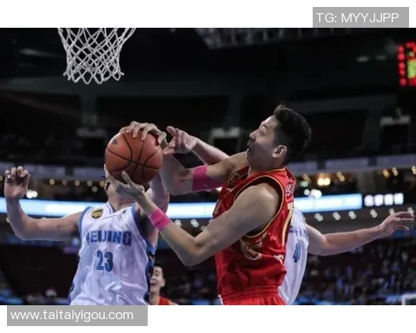 深圳篮球队的整体压制解析与战术深度剖析